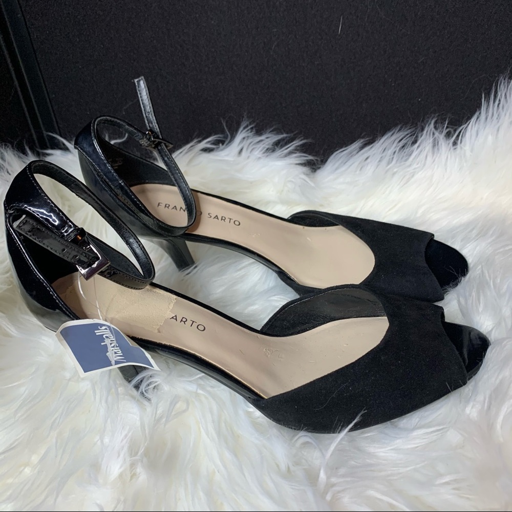 NWT BLACK ANTONIO MELANI PERP TOE ANKLE STRAP HEEL